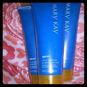 After Sun Replenishing Gel by Mary Kay